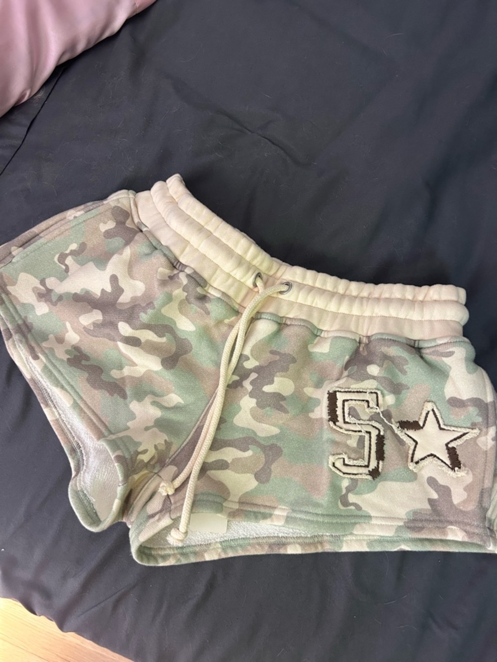 hidden cult camo shorts🤍